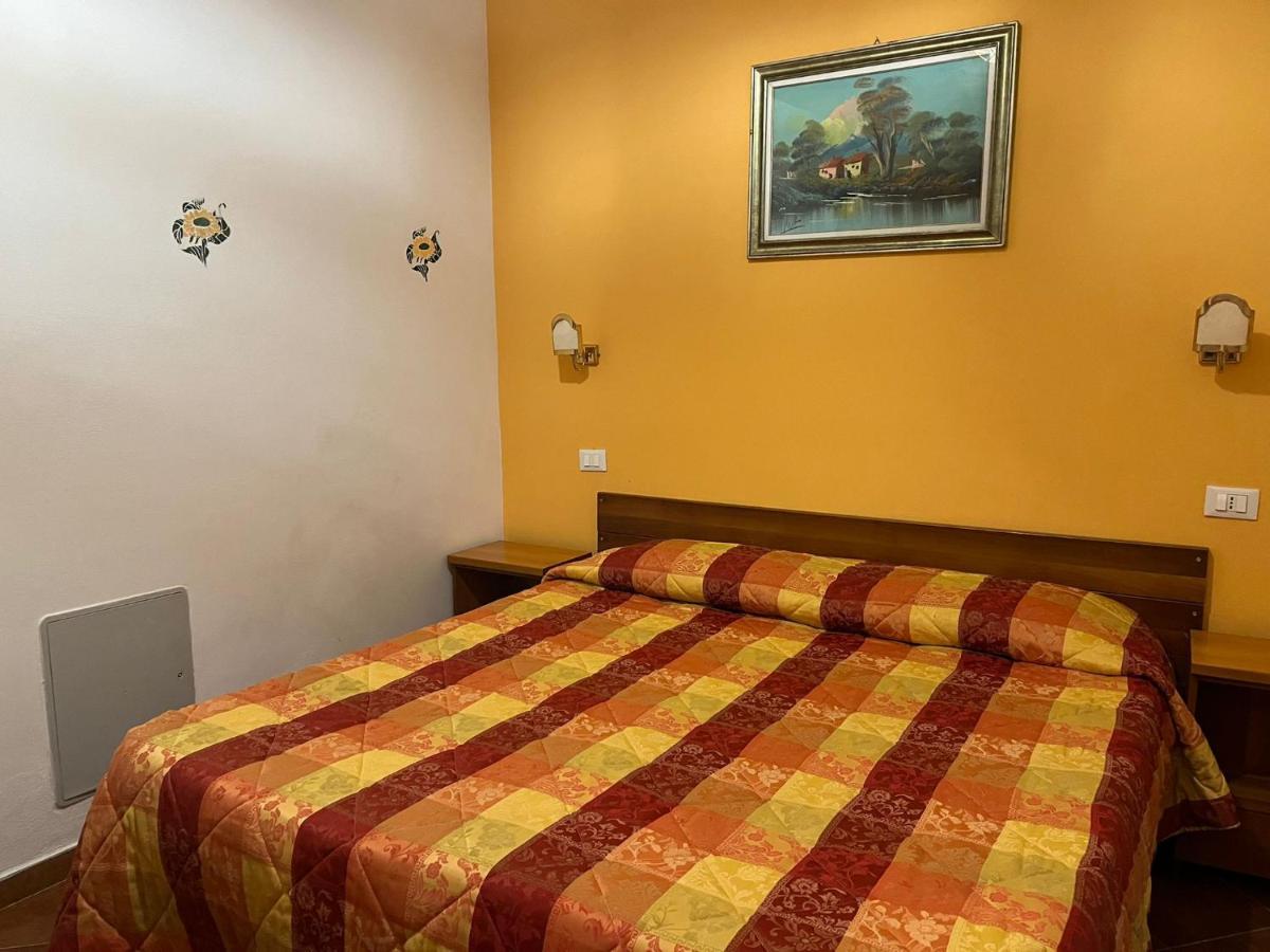 Agriturismo Le Mimose Imperia Exteriör bild